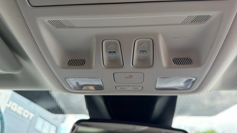 Ford Focus Vignale 1.0 EcoBoost 125 Active X 5dr Petrol Hatchback